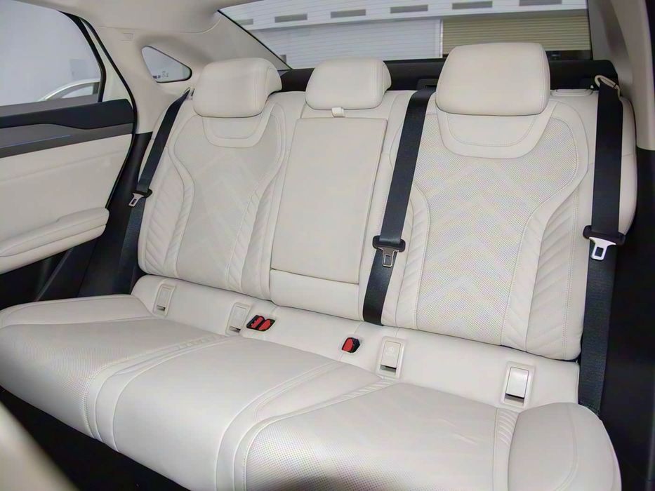 Byd Qin L EV фулл в наличии рассрочка хам бор