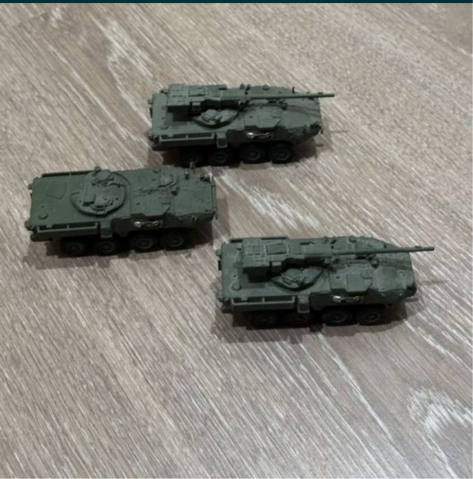 Machete metalice militare 1/72