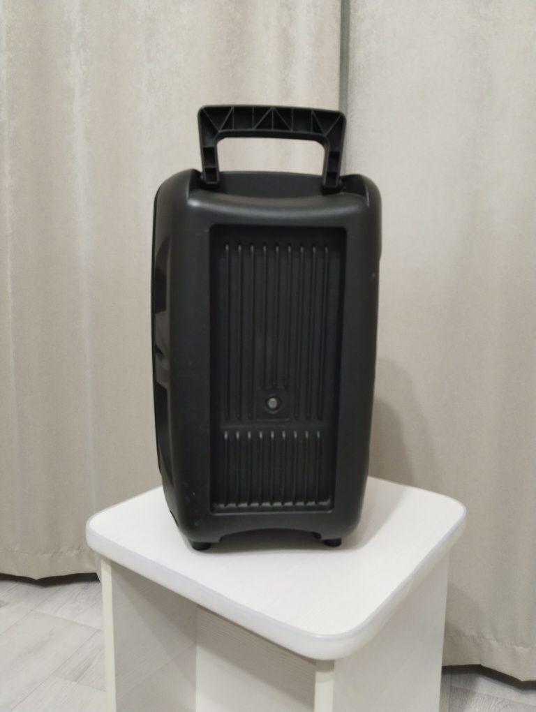 Продам музыкальную MP-3 колонку