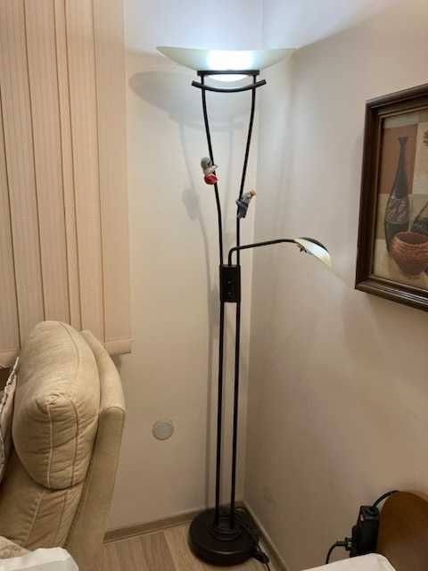 подова лампа с две осветителни тела