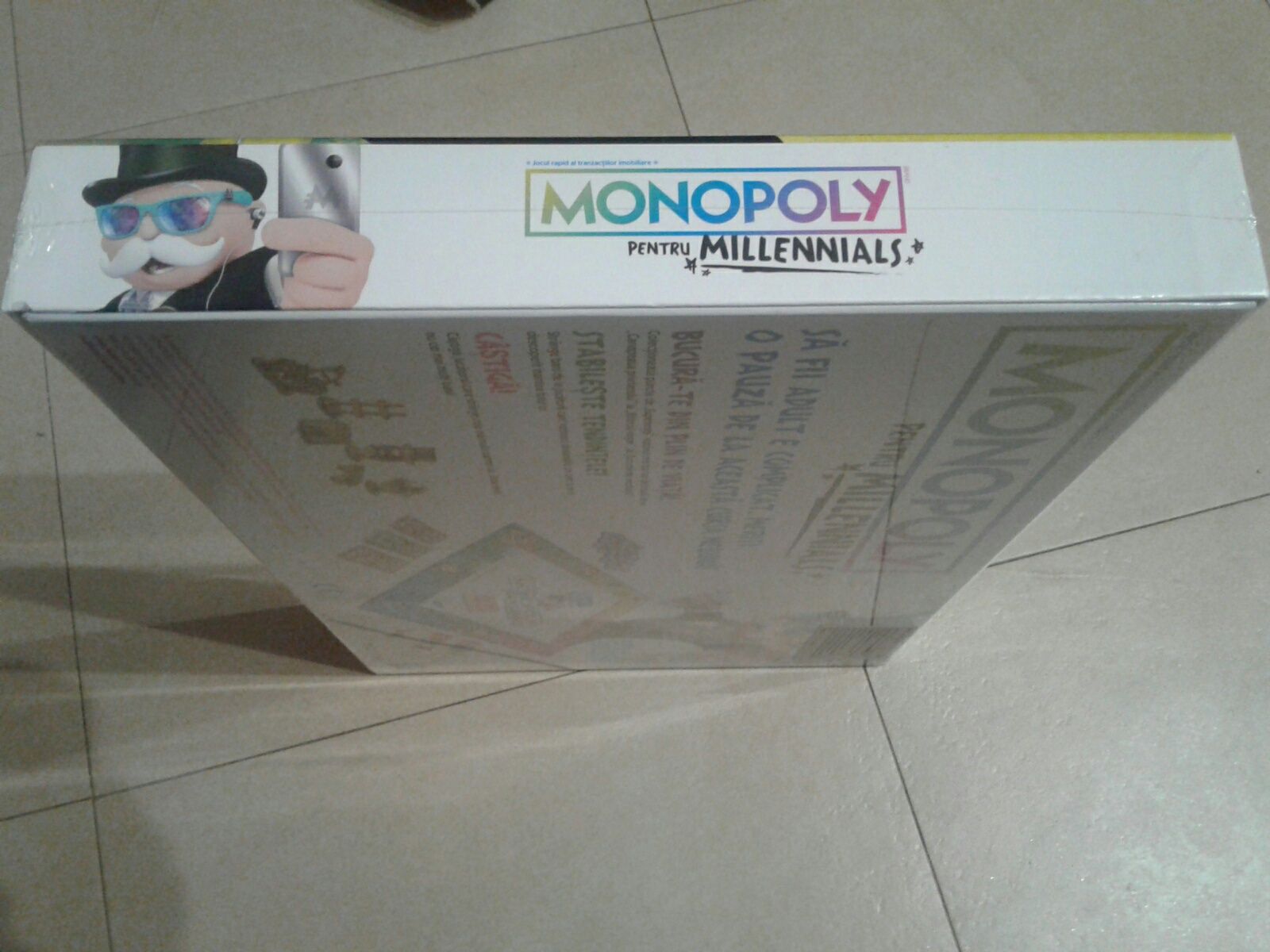 Monopoly pentru Millennials, joc de societate,8+, original Hasbro, nou