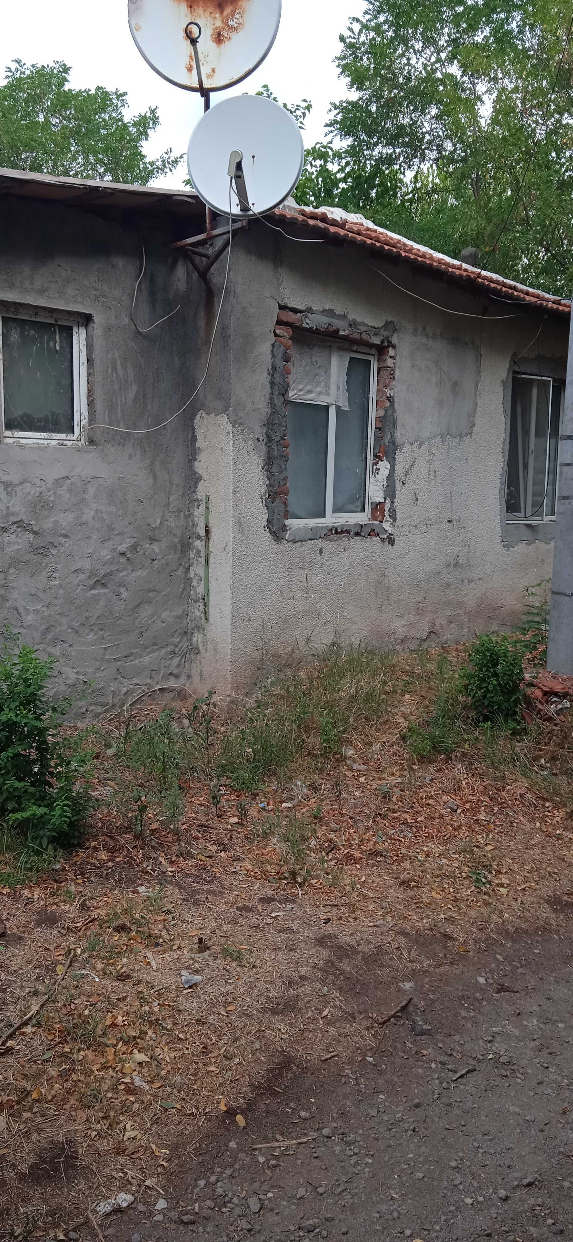 КЪЩА в село Гарваново обл. Хасково