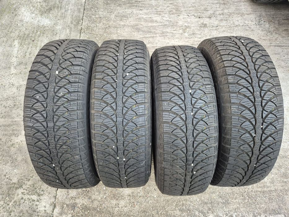 Jante Dacia R15 4x100 cu anvelope de iarna 185/65R15