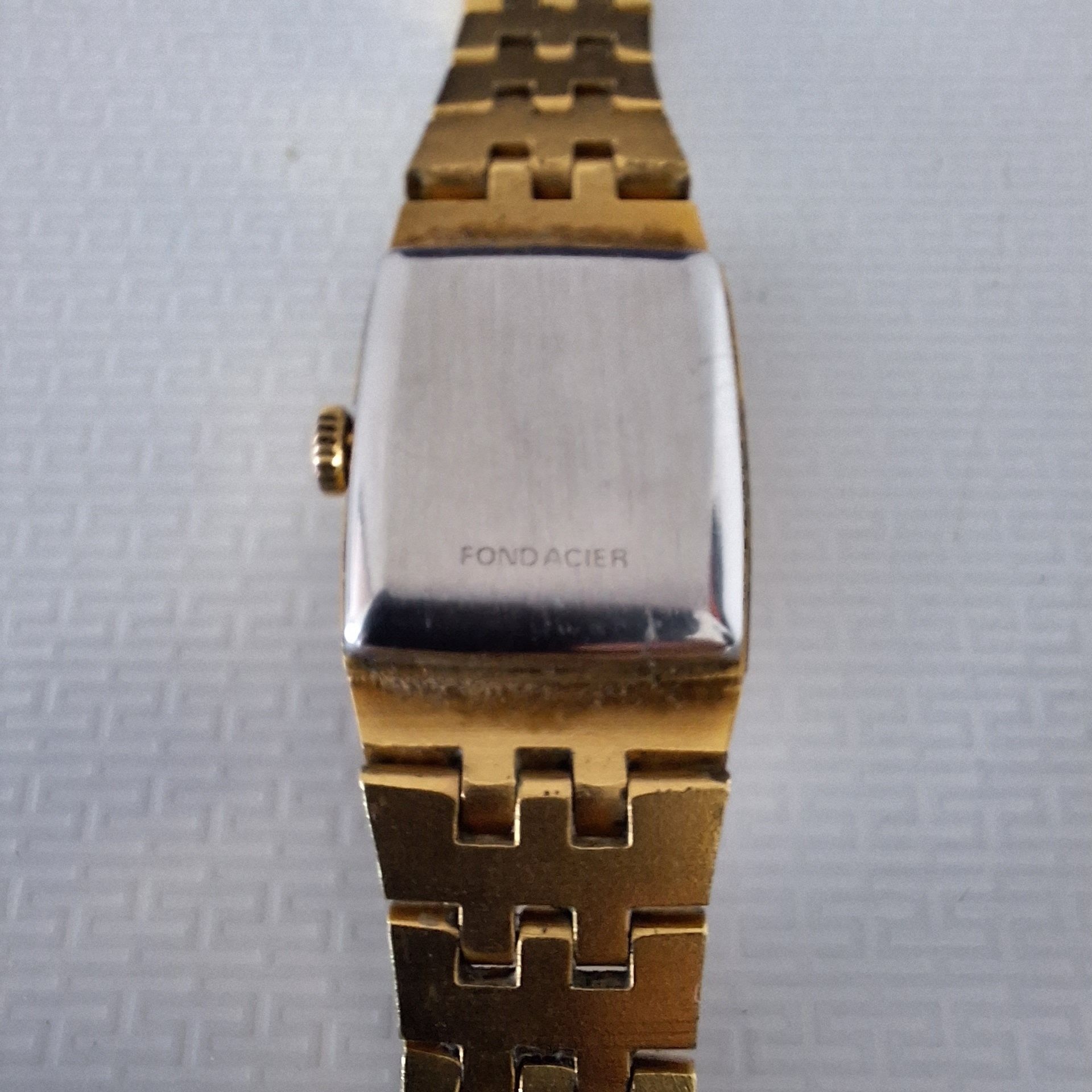 Ceas Tissot dama mecanic in cutie