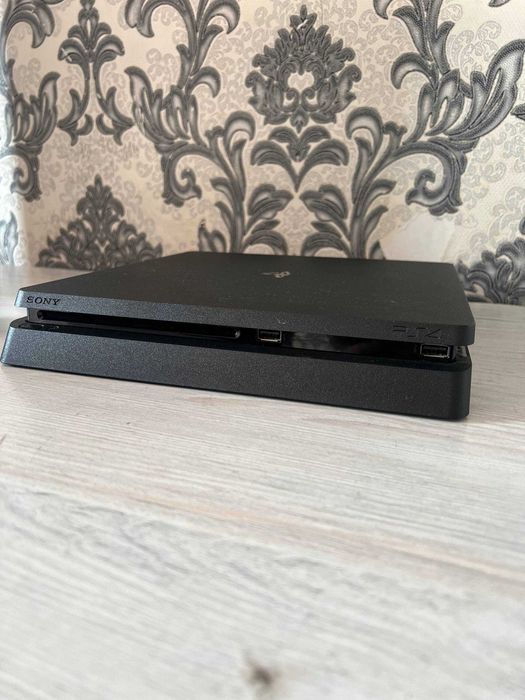 Ps4 Slim sotiladi , Vzlom , Ideal ,Garantiya bor
