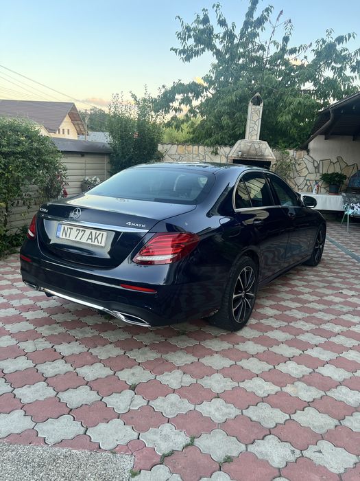 Mercedes E220 w213 4Matic 9G tronic
