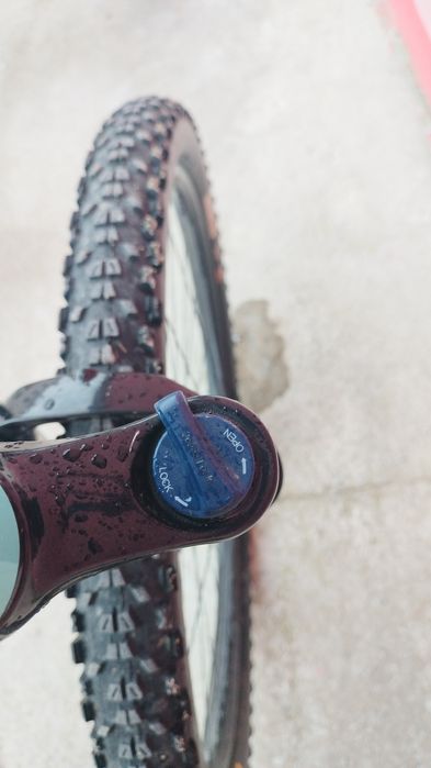 Bicicleta Trek marlin 6 _fac și schimb cu iPhone 14 Pro Max