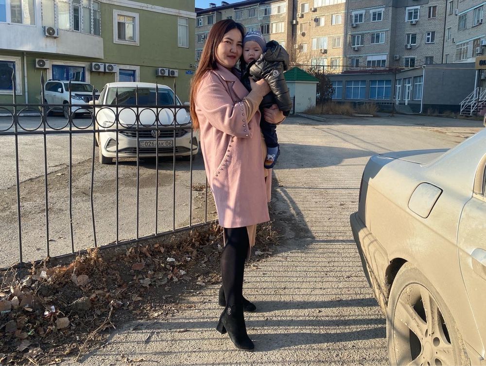 Пальто,розовый,көп киілмеген