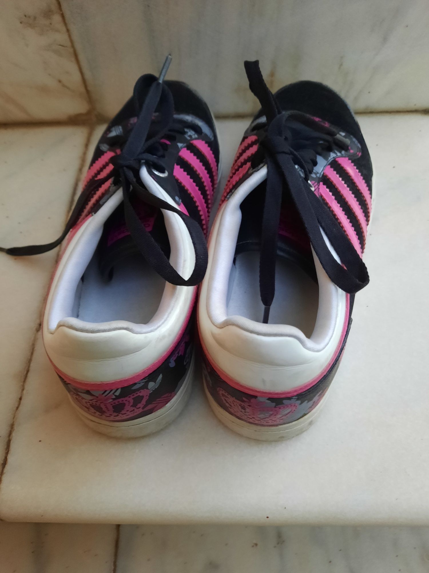 Pantofi dama Adidas mărimea 39.