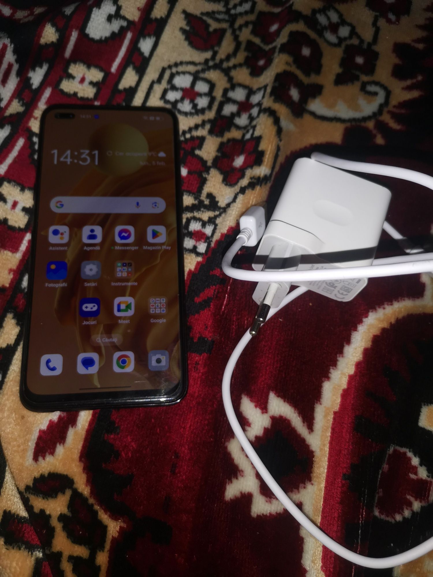 Vand telefon oppo reno 4lite