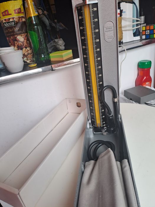 Vand sphygmomanometru