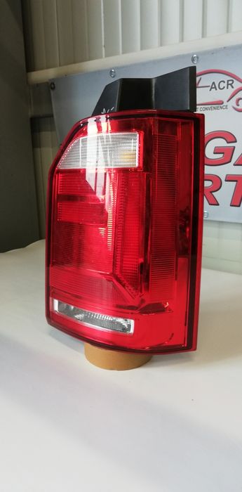 2 броя десен стоп VW Transporter T6