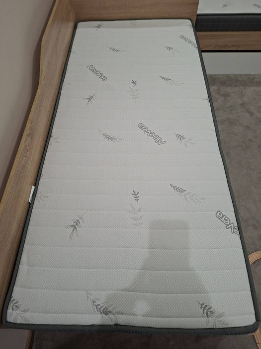 Легла и матраци 90/200 см