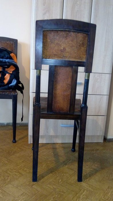 Столове за трапезария - тапицирани от масив