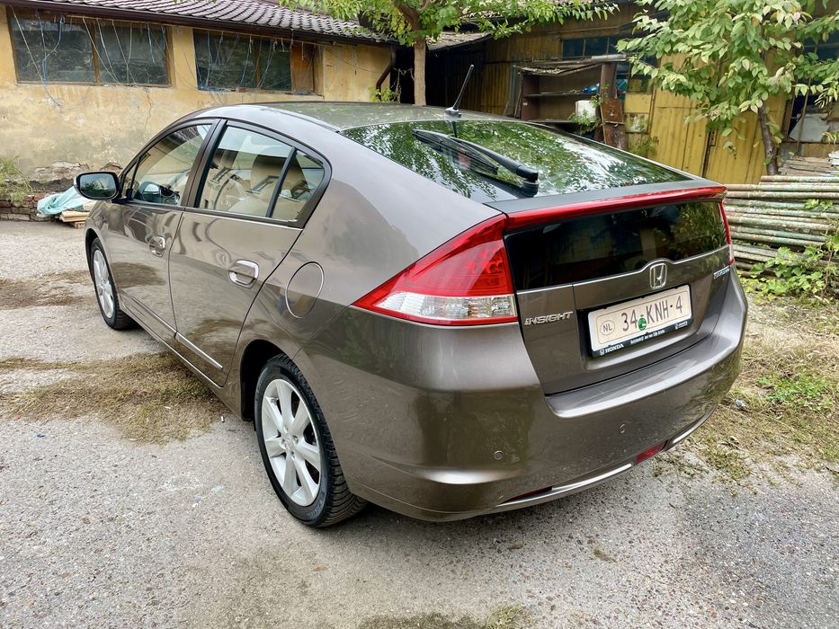 Honda Insight hibrid Elegance Euro5 Navi Revizie Baterie IMA schimbata