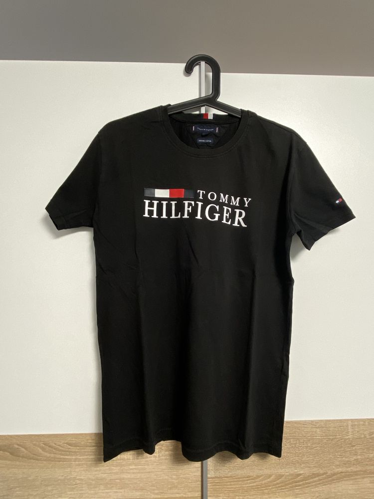 Тениска Tommy Hilfiger