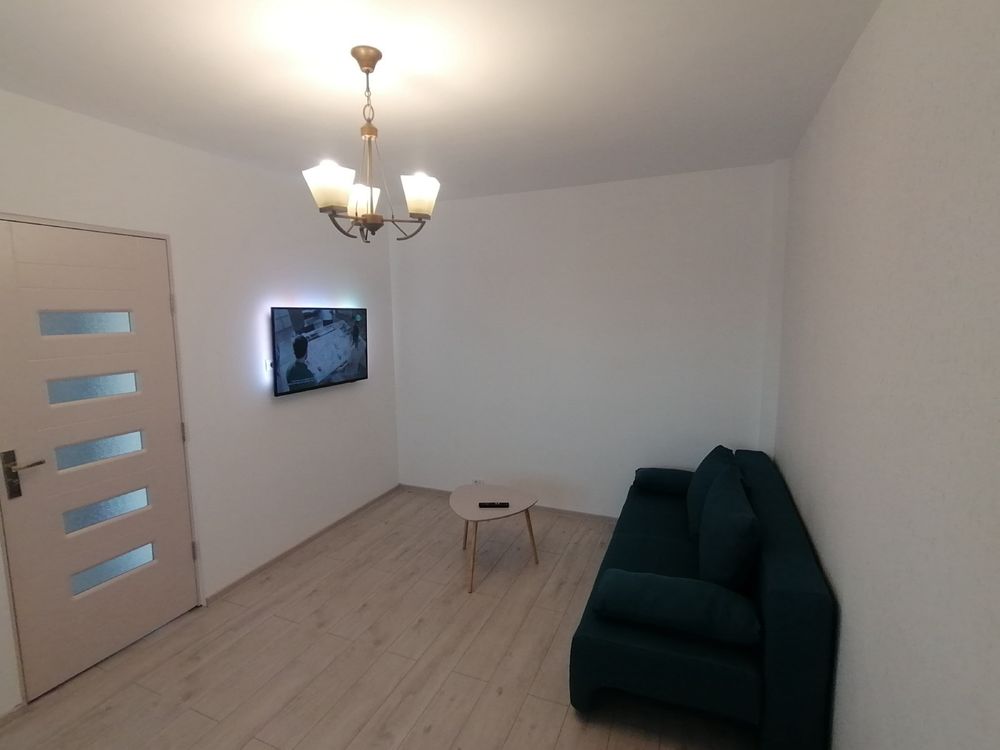 Apartament central doua camere decomandate