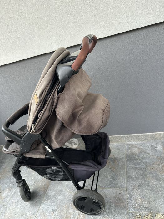 Carucior 3 in 1 cu geanta