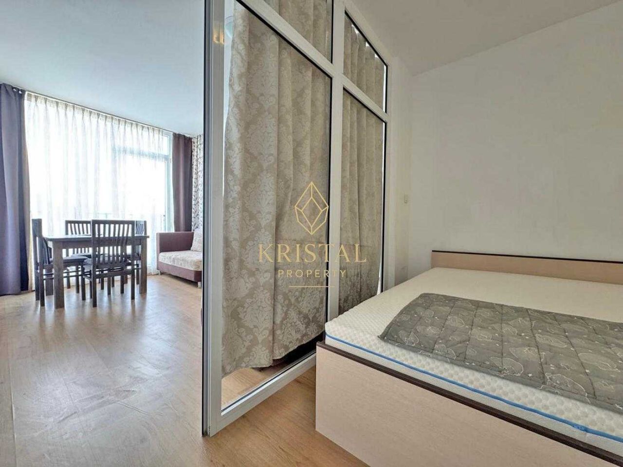 Продава се Двустаен апартамент в к.к. Слънчев бряг - 65 кв.м за 1016 €/кв.м - Снимка #7