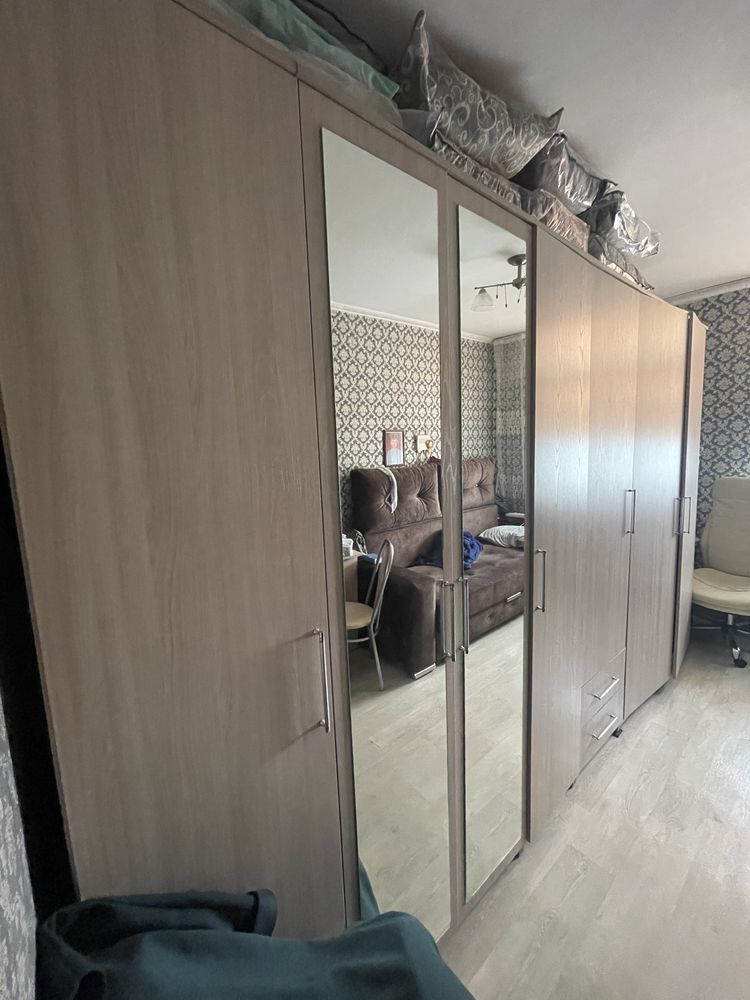 Продается шифоньер