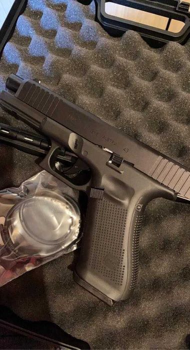 Pistol Airsoft Glok17 Gen 5 Modificat 22jouli BileDeCauciuc cal.43