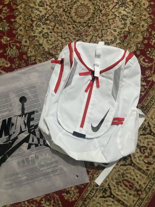 Рюкзак найк новый