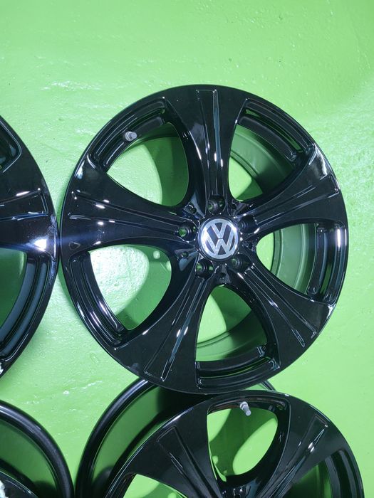 18 5x112 Vw Passat Tiguah Touran Caddy Golf Skoda 5х112 черни