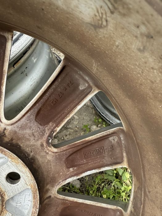 1бр оригинална джанта Vw passat golf Cc Tiguan 5N0601025M 17” Et43 J7