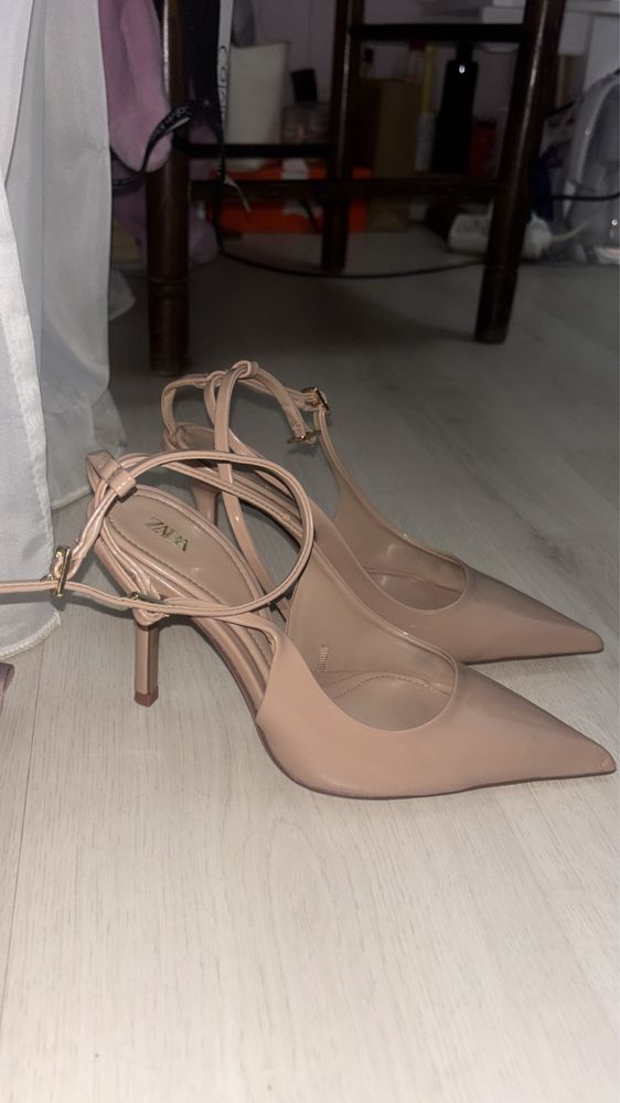 Токчета Zara / Зара