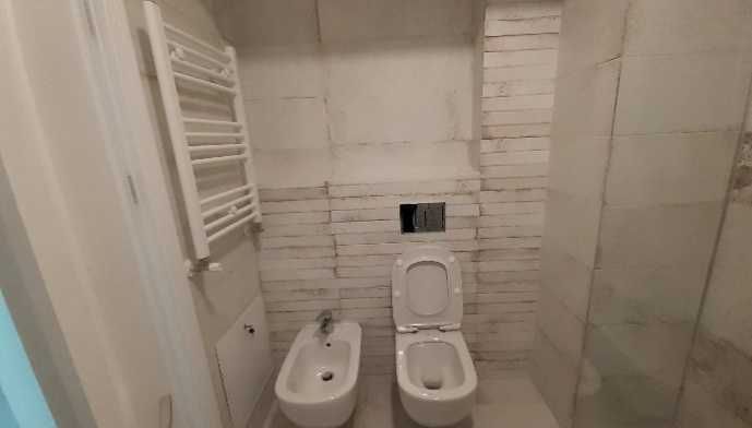 Amenajări interioare,exterioare,instalații electrice și termosanitare