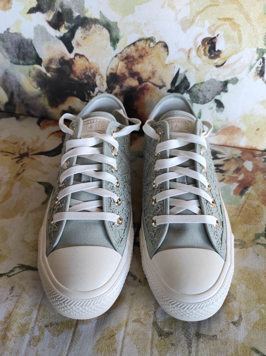 Кецове converse -нови