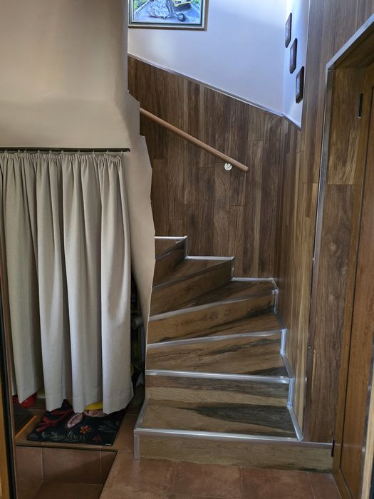 Продавам къща с. ЧУКОВЕЦ, област Перник