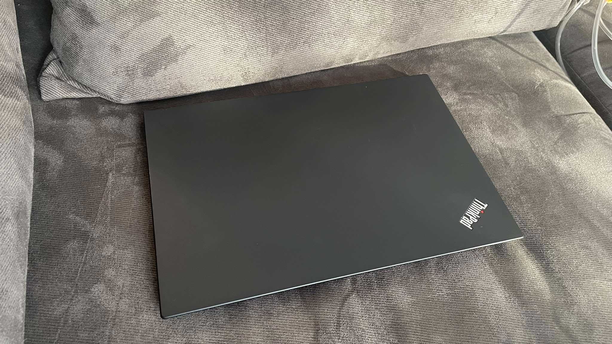 Lenovo T14s Gen1