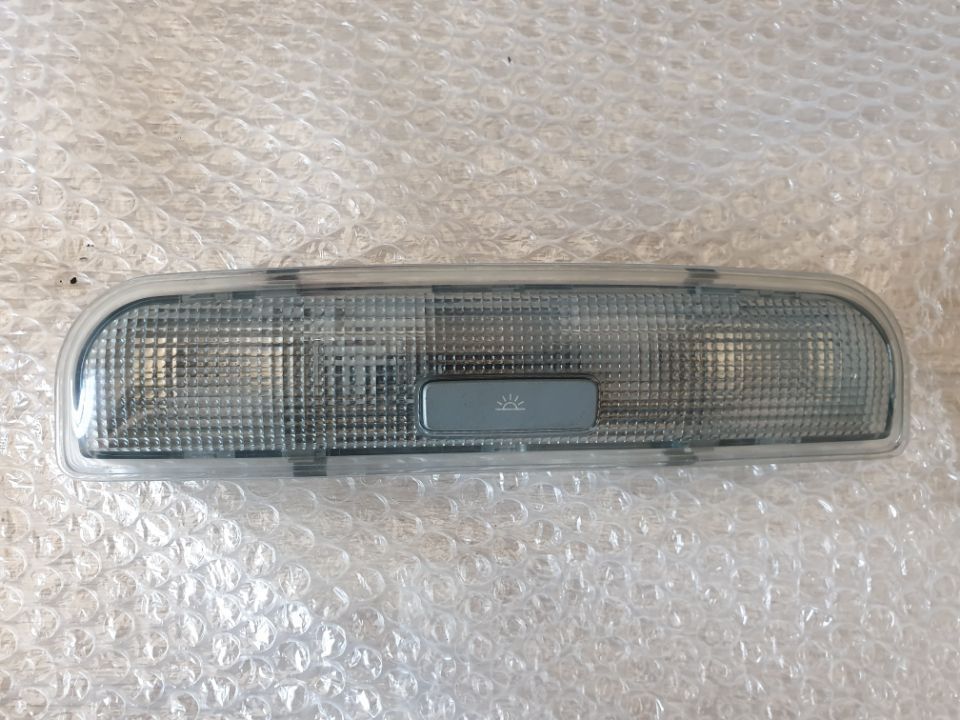 lampa plafon plafoniera spate audi a3 8p sportback 8p0947111a