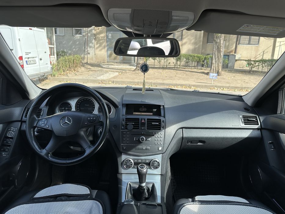 Mercedes C200 CDI W204, primul proprietar din Romania