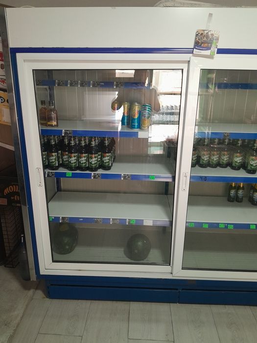Vitrina frigorifica bauturi 3 m lungime