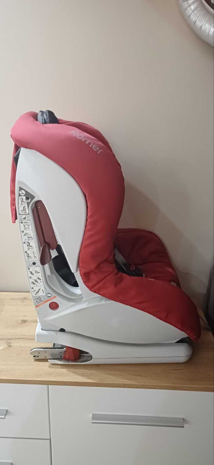 Britax Столче за кола - Römer Versafix Chili Pepper