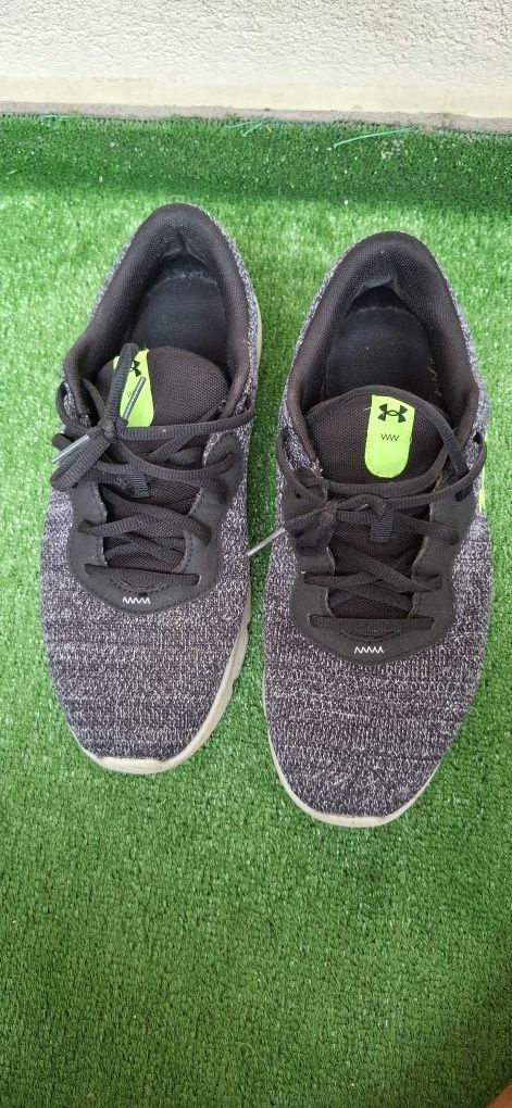 Adidasi Under Armour 43