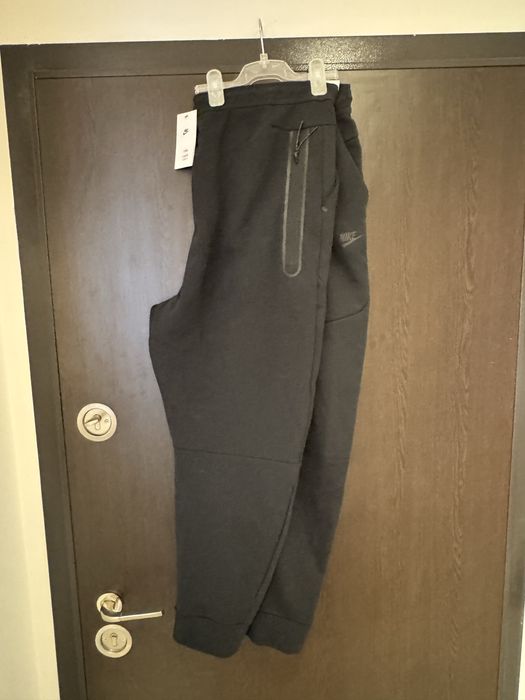 Pantaloni trening NIKE SPORTSWEAR TECH FLEECE noi, negri, marimea 3XL