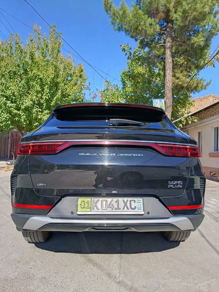 BYD Song Plus Gibrid 2pozitsiya 2023