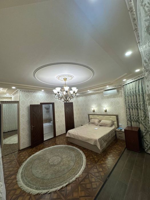 Алайски новастройка 4 комнт огромная квартира ареда