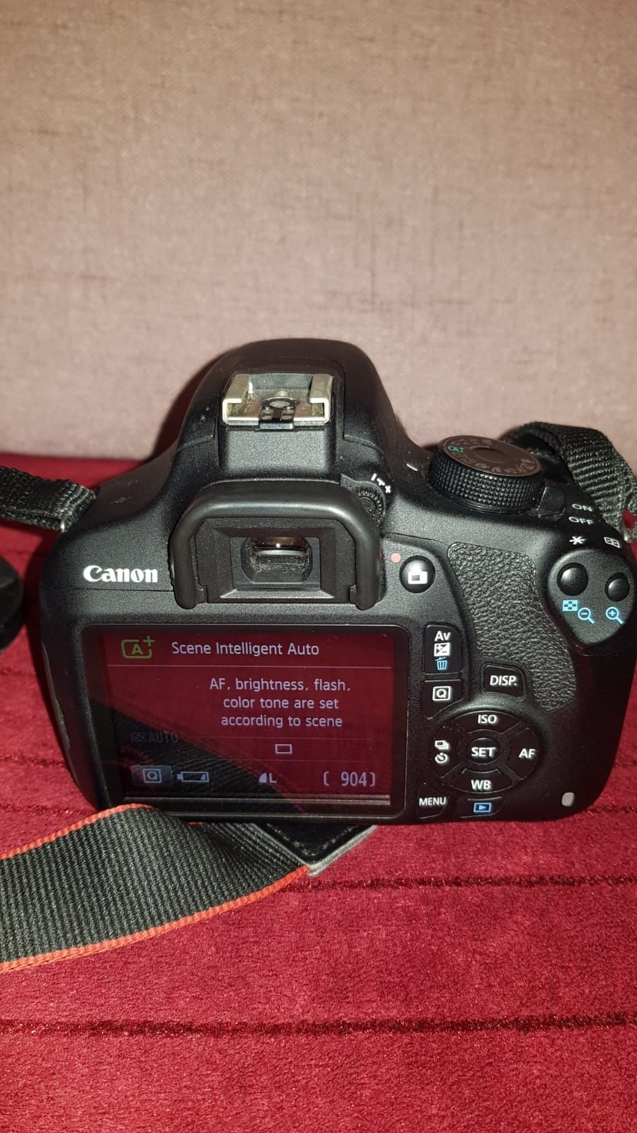 Aparat foto DSLR Canon EOS 12000