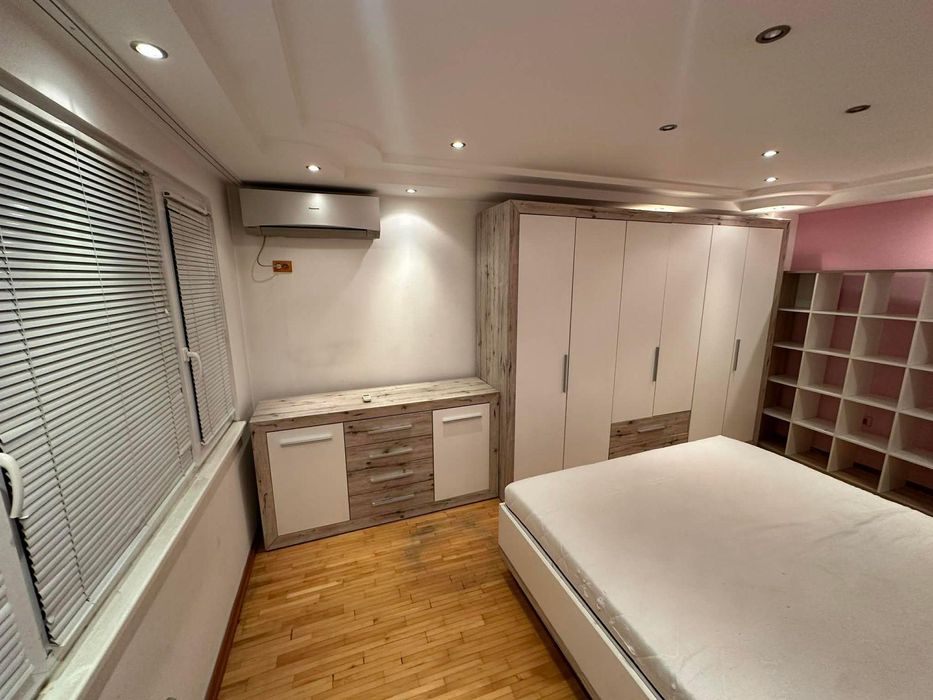 Тристаен апартамент под наем в ж.к. Люлин 3, 2215035