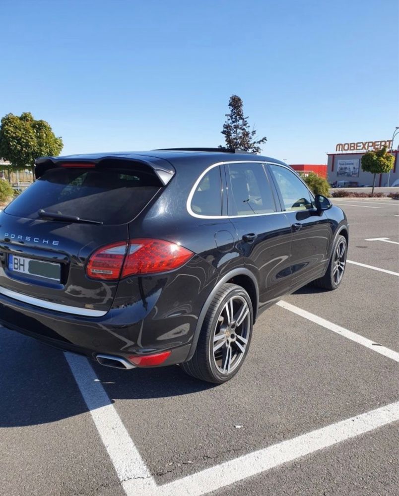 Porsche Cayenne 3.0 Diesel 4x4 an 2012