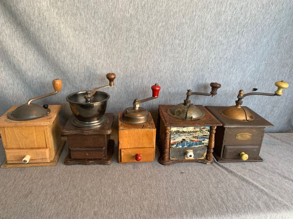 стари дървени мелнички