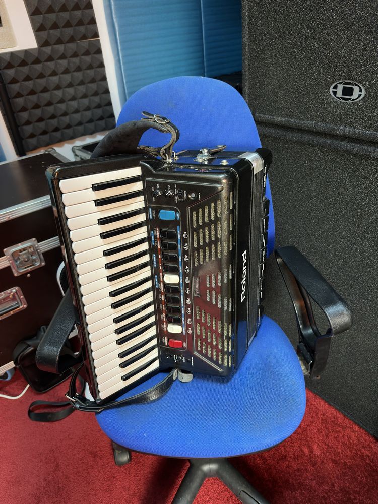 Acordeon Roland Fr3s