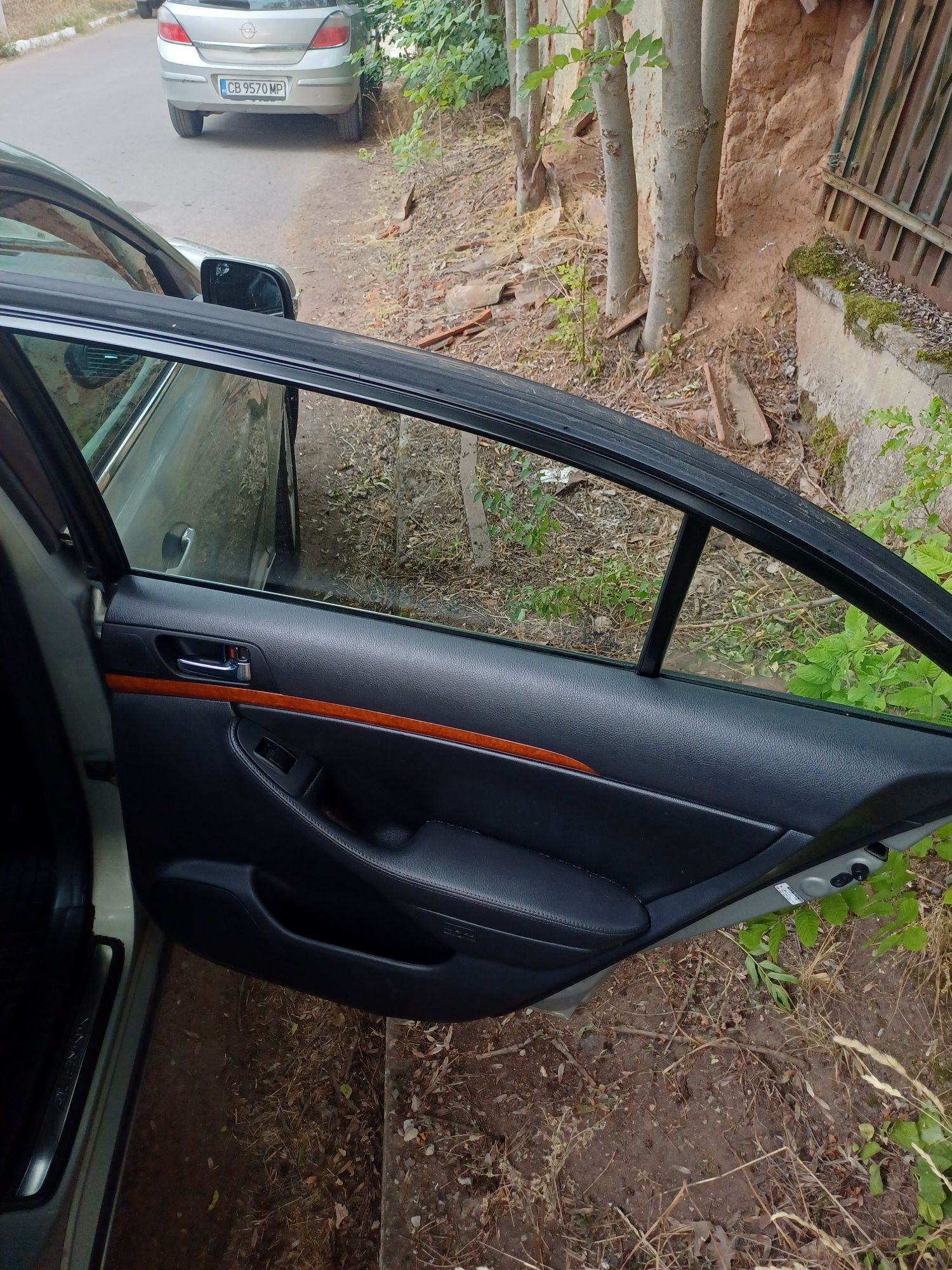 Toyota avensis t25