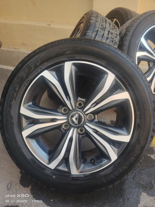 Диски и шины. Diska Balon Honda Crider 215/55/16 YOKOHAMA Radnoy balon