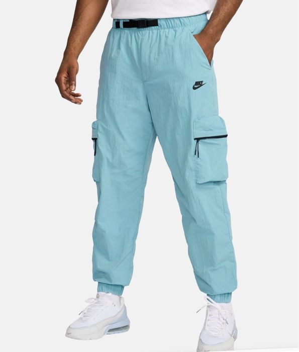 Nike Cargo Pants