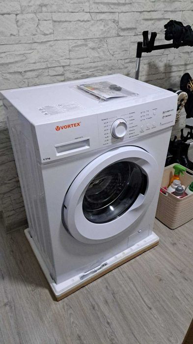 Masina de spalat rufe  VORTEX